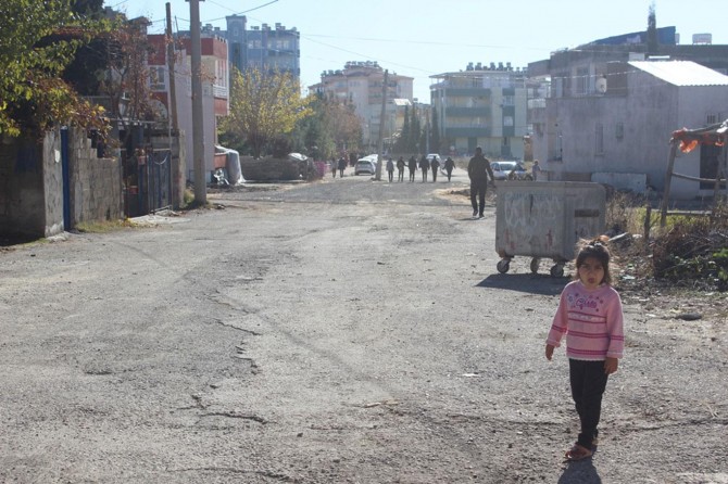 Mahallemize geçmiş dönemlerde pek hizmet yapılmadı