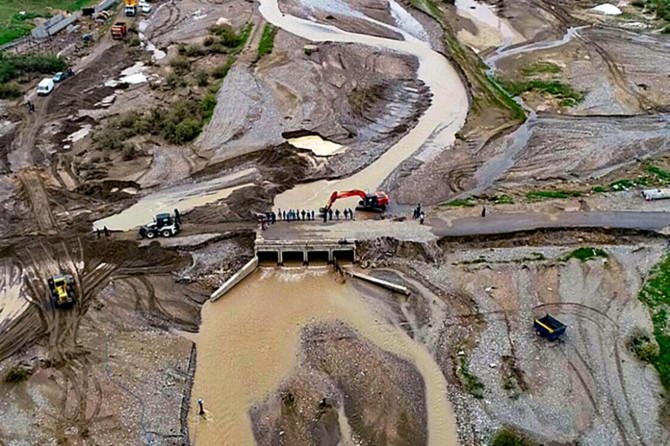 Hasar gören köprü onarıldı