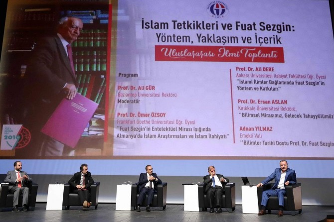 Prof. Dr. Fuat Sezgin anısına sempozyum düzenlendi