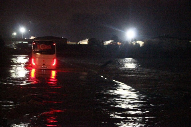 Li Edenê 5 mekteb hatin tatîlkirin