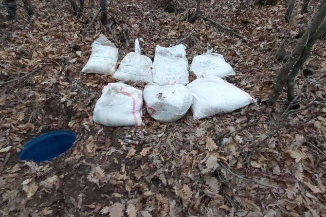 Kıran-8 operasyonunda Bitlis'te ele geçirilen patlayıcılar imha edildi