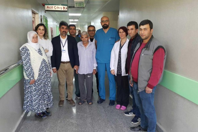 Batman’da ameliyatla mide kanserinden kurtuldu