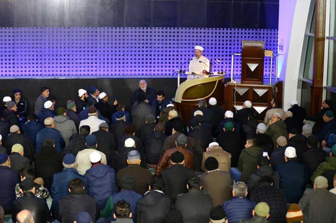 Erbaş: İnsanların barışı ve mutluluğu için çalışıyoruz