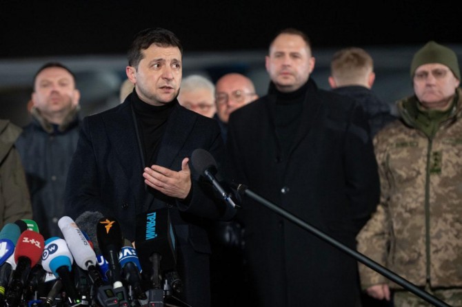 Ukrainian government completes a prisoner swap with rebels