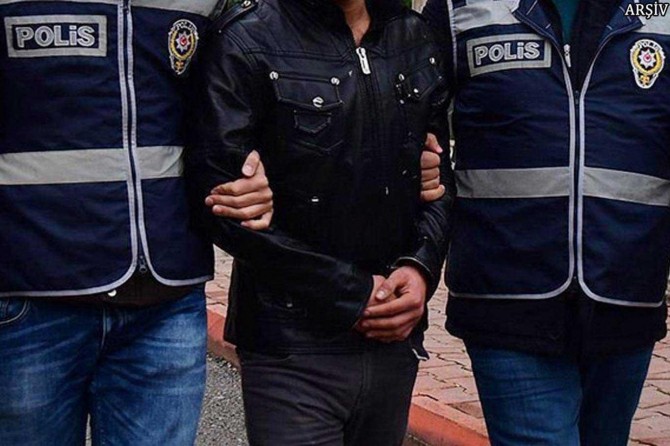 Göçmen kaçakçılığı suçundan aranan şahıs yakalandı