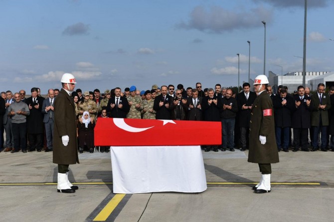Hayatını kaybeden asker memleketine uğurlandı