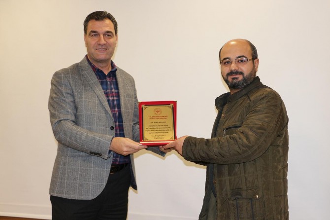 Sağlık Müdürlüğünden İLKHA’ya teşekkür plaketi