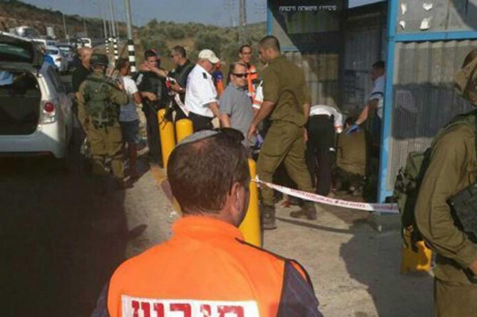 Siyonist çeteler bir Filistinliyi yaraladı