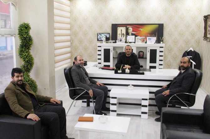 Basın özgür bir bakış açısıyla hareket edip gerçekleri yazmalı