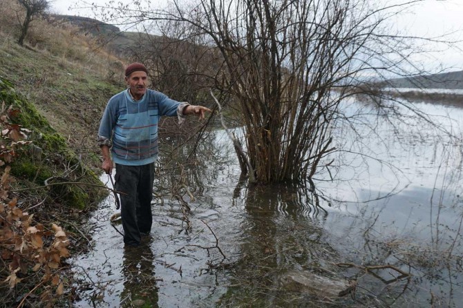 Yokuşbağlarlılar 100 yıldır ikamet ettikleri köylerini terk etmek zorunda kaldı