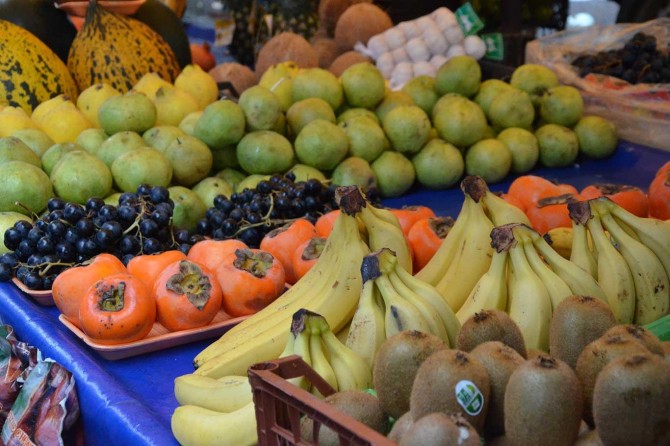 Petrolün zam yemesi meyve-sebze fiyatlarının artmasına sebep oldu