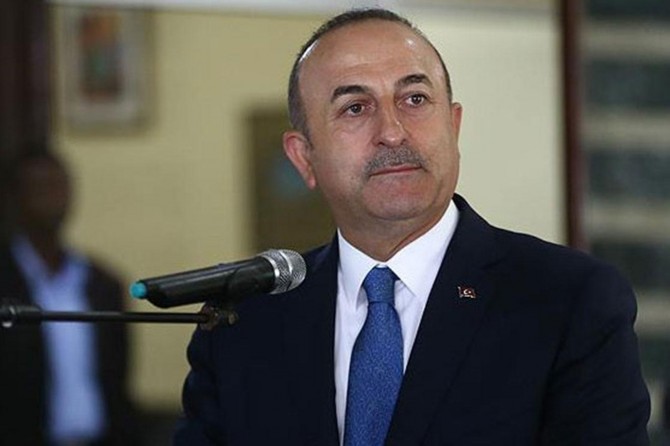 Bakan Çavuşoğlu, İngiliz mevkidaşıyla görüştü