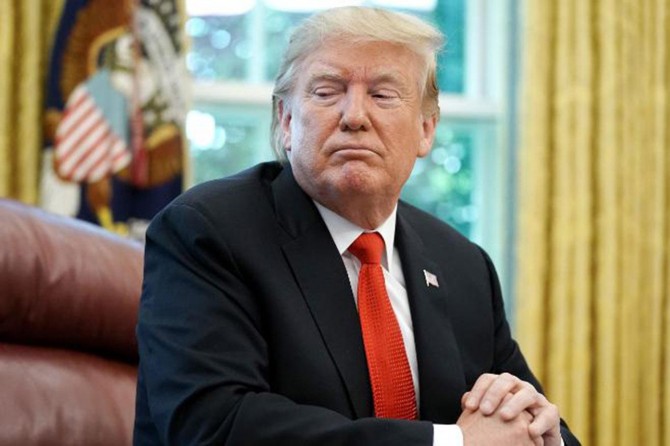 Trump, Irak'ı ağır yaptırımlarla tehdit etti