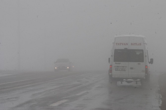 Li Bidlîsê rêya 159 gundan hat vekirin