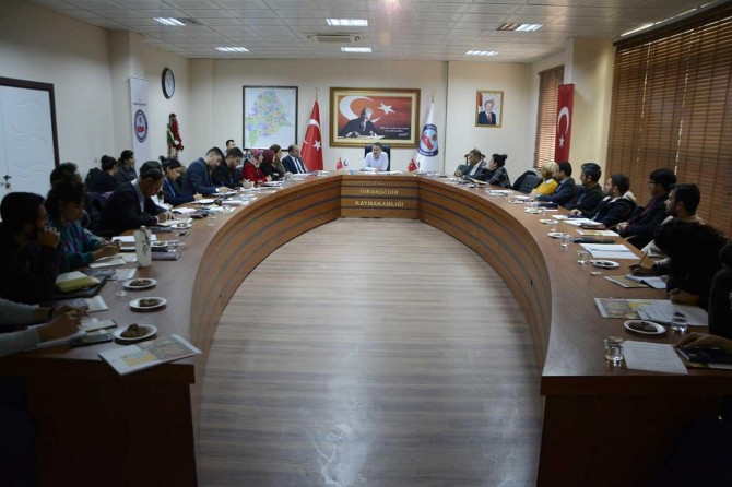 Mevsimlik tarım işçileri ve ailelerinin sorunları konuşuldu