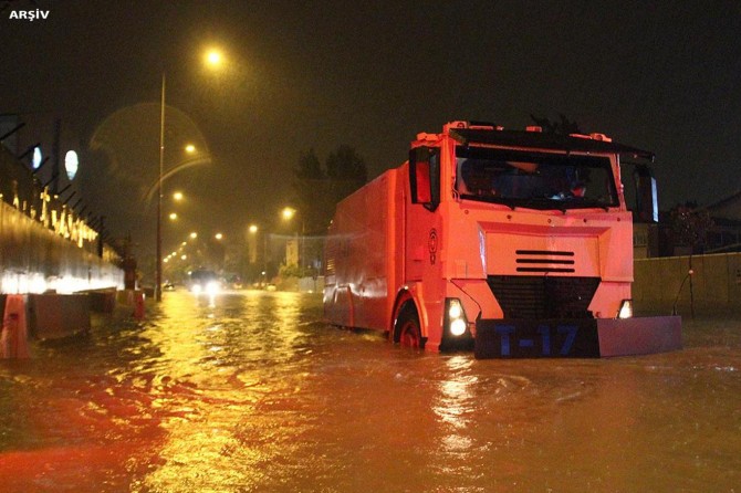 ​Adana Valiliğinden sel ve su baskınlarına karşı uyarı