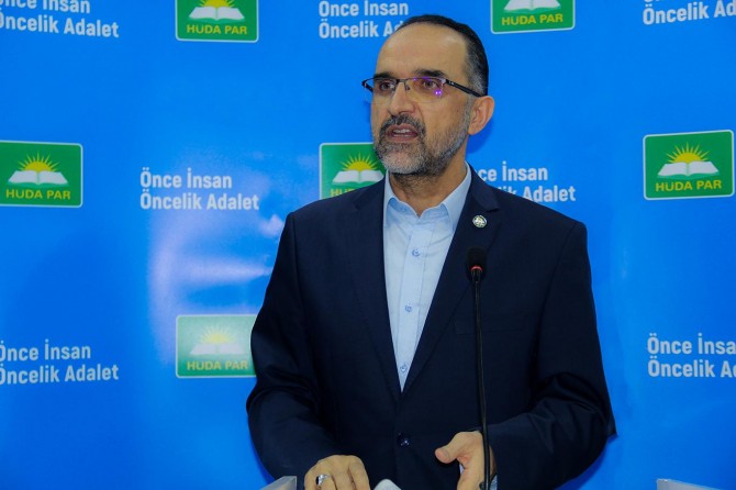 ABD’nin İranlı yetkilileri hedef alması bölgeyi yeni bir savaşa sürükleme projesidir