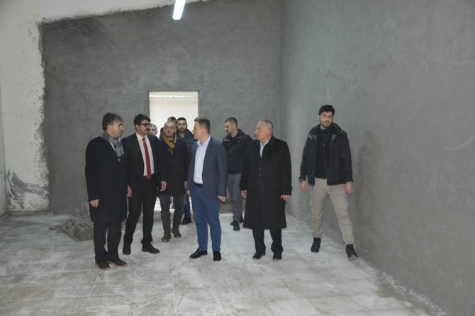 Viranşehir'de mantar atölyesi ve tavuk çiftliği kuruluyor