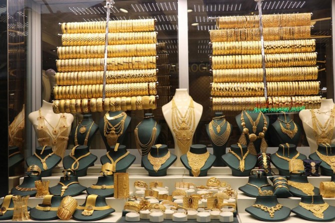 ABD-İran gerilimi altın fiyatlarını yükseltti