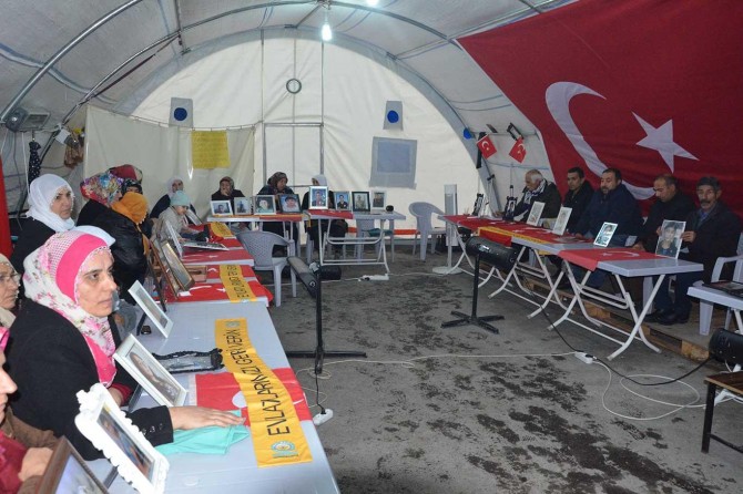 Evlat nöbetine katılan aile sayısı 65'e yükseldi