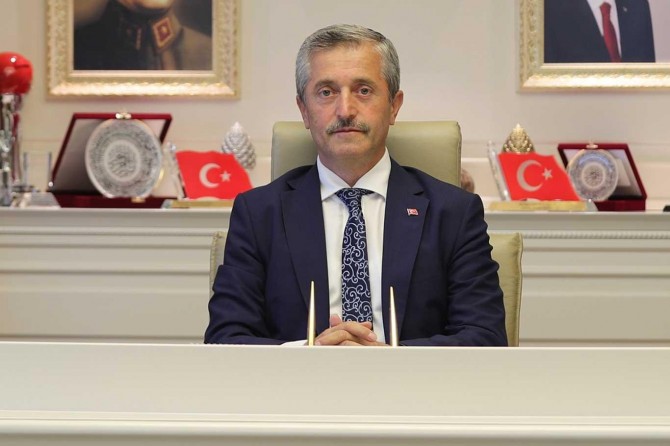 Gazetecilik zor ve çok önemli bir meslektir