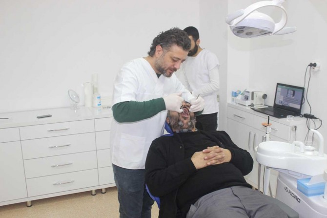 Dişlerimizin parayla karşılığı yoktur