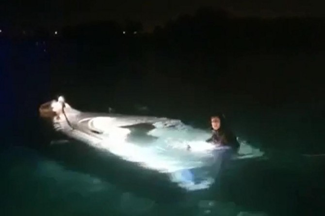 Tekneya koçberan binav bû: 8 jê zarok 11 kes canê xwe ji dest dan