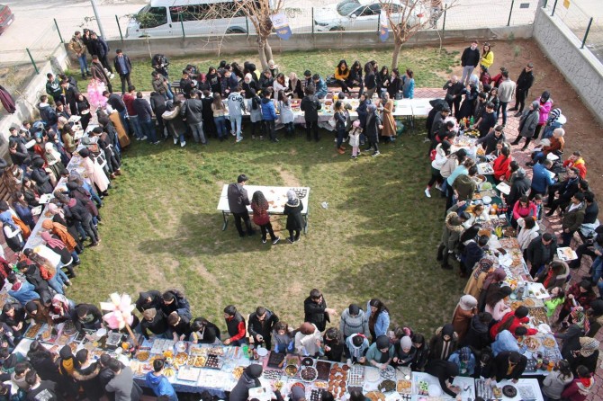 ​Nadir görülen hastalığa yakalanan minik Ahmet için kermes