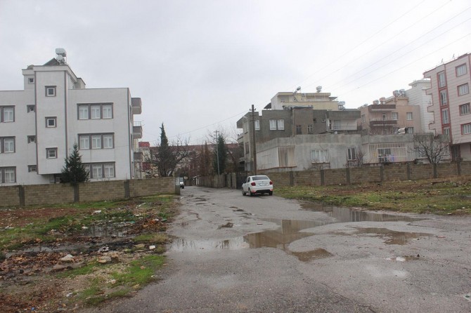 Mahallemizin eskiyen altyapı sorunlarının giderilmesini istiyoruz