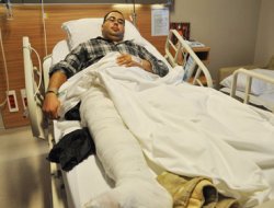 Suriye'de Yaralanan Kameraman Adana'da