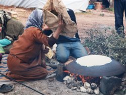 Suriyelilere 319 Ton Un