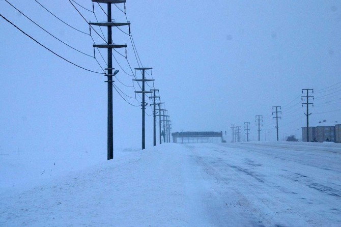 Li Kurdistana Tirkîyê rêya 961 gundan ji berfê hat girtin