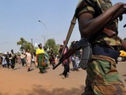 Orta Afrika'da isyancılar başkente dayandı