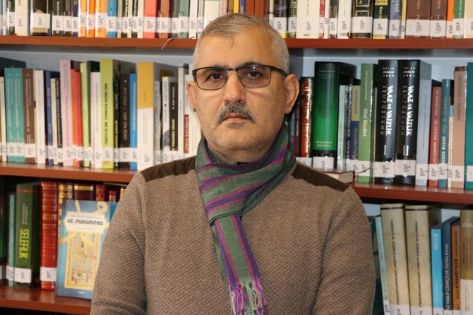 Gaziantep Üniversitesi Öğretim Üyesi Çınar: “Müslümanlar kardeş olduklarını unutmamalıdır”