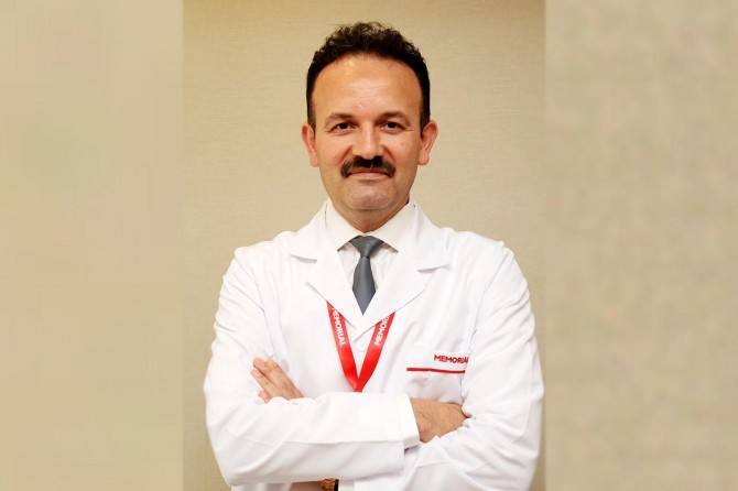 Mide fıtığı, ağız kokusu, mide yanması ve ses kısıklıklarına neden olabiliyor