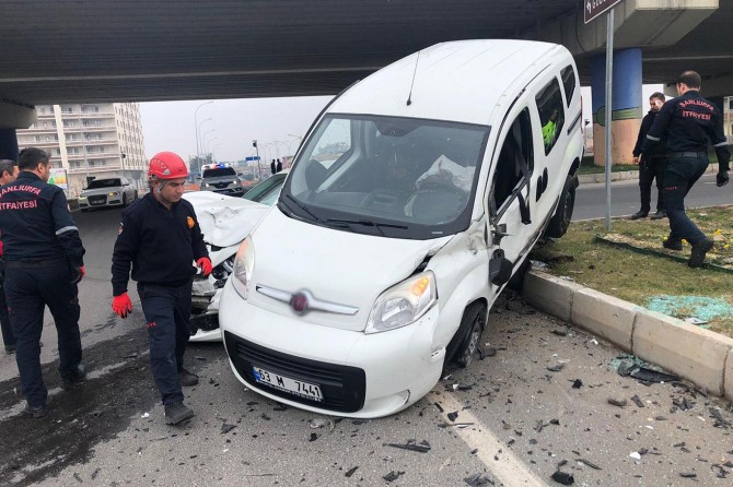 Şanlıurfa'daki trafik kazasında 6 kişi yaralandı