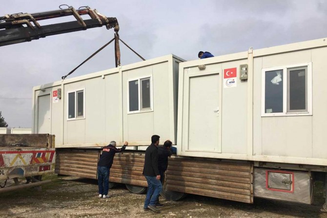 Şanlıurfa'dan deprem bölgesine yardımlar devam ediyor