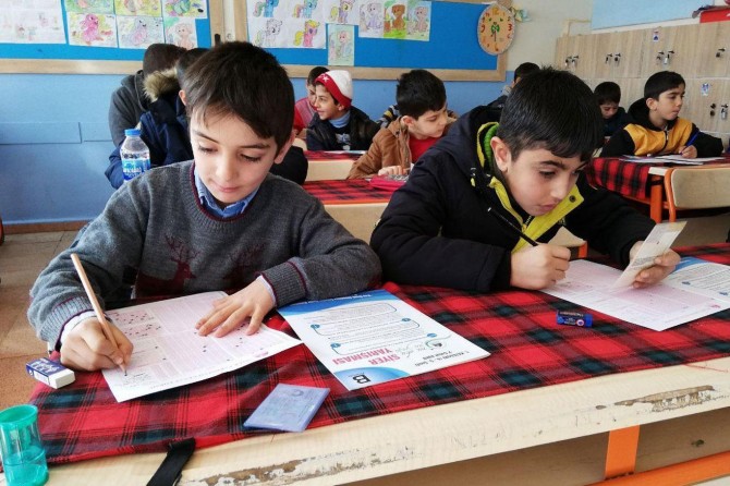 Pêşbirka Sîyerê ya ku ji teref Weqfa Evîndarên Pêxember ve tê tertîpkirin dest pê kir