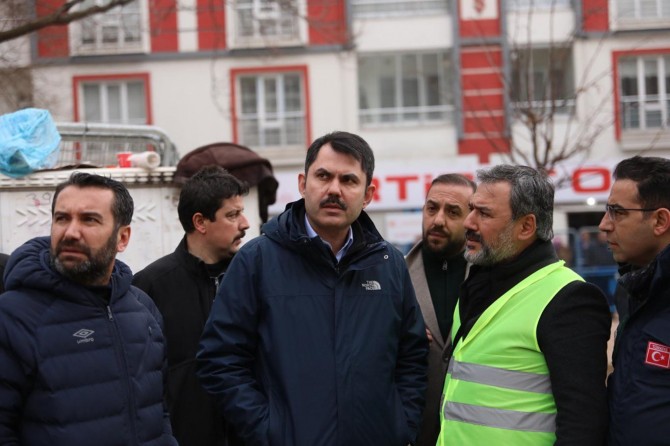 Çevre ve Şehircilik Bakanı Kurum: 323 acil yıkılacak bina var