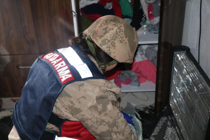 Siirt'te PKK'ye yönelik operasyonda 8 kişi gözaltına alındı