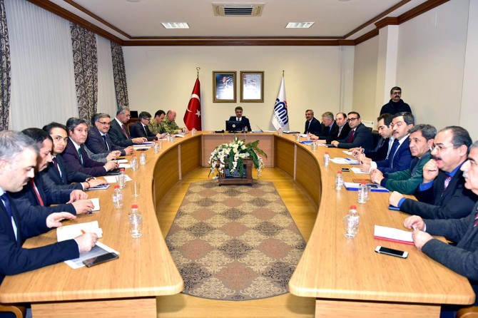 Malatya'da depremle ilgili koordinasyon ve değerlendirme toplantısı yapıldı