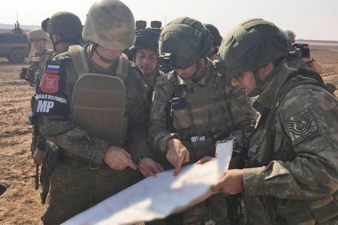 Türkiye-Rusya ortak devriyelerin süresiz iptal edildiği belirtiliyor