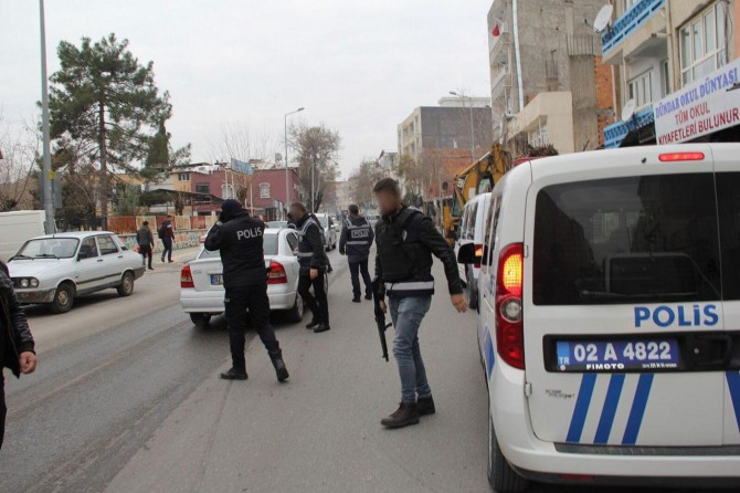 Adıyaman'da okul çevresi ve servis araçları denetimi gerçekleştirildi