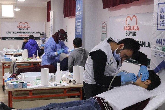 Şanlıurfa'da 200 Yetim ve muhtaç çocuğun diş tedavisi yapıldı