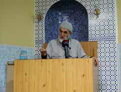 Göktaş Hoca Belçika'da Okurlarıyla Buluştu