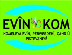 Evîn Kom Yesaxa Tesetturê Protesto Kir