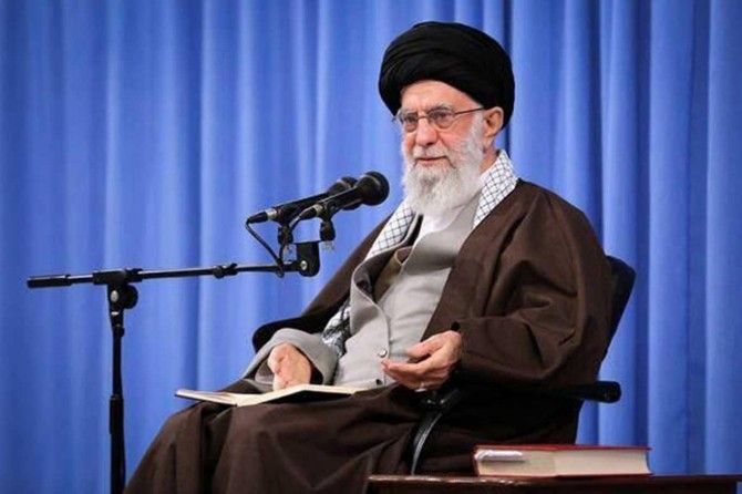 Iran considers it to be its duty to support the Palestinian resistance groups: Khamenei