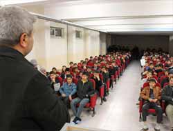 Öğrencilere "Maneviyatı Güçlendirme" Semineri