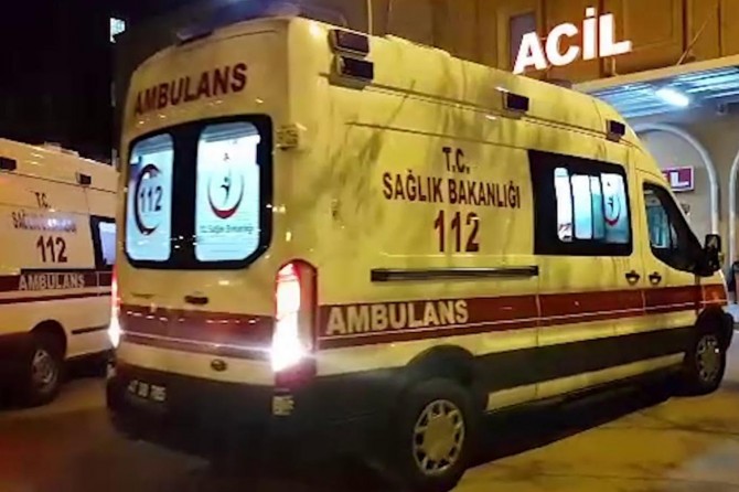 Li Nevşehîrê otobusa rêwîyan qeza kir: 9 birîndar