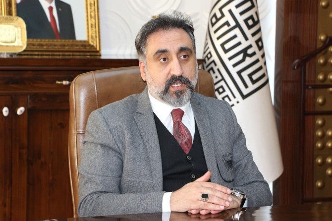 Prof. Dr. İbrahim Özcoşar: "Kudüs'e yönelik akademik ve bilimsel çalışmalar artırılmalı"